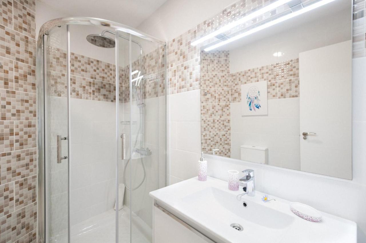 La Entallada Apartment *